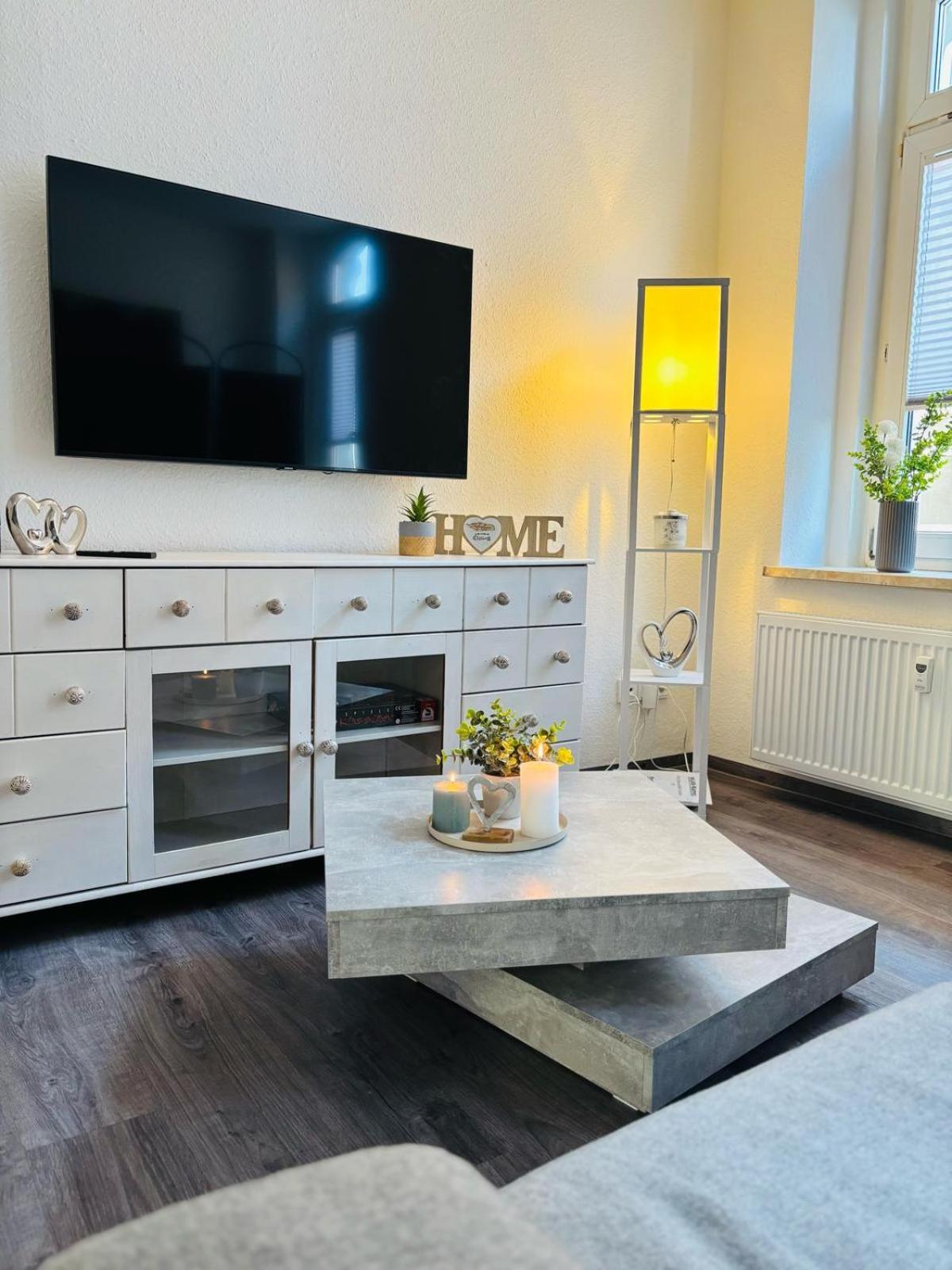 Charmante Am Stadtwald Von Apartment Plauen